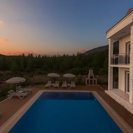 빌라 Four Seasons 1 - Ovacik