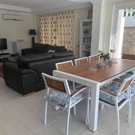 빌라 Four Seasons 1 - Ovacik 페티예