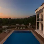 Villa Four Seasons 1 - Ovacik